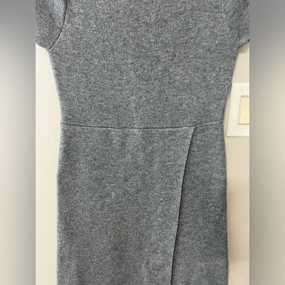 Zara Gray Knit Midi Dress Wool Blend Short Sleeve Minimalist Size S EUC